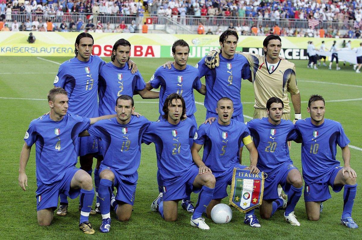 厄瓜多尔杯赛决赛秘鲁队击败对手