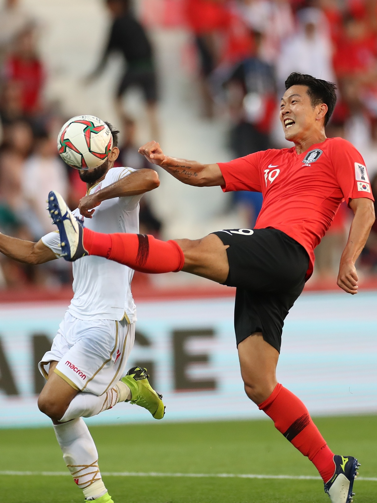 足坛新星崭露头角,帮助球队夺取点球大战胜利 足坛新星崭露头角,帮助球队夺取点球大战胜利