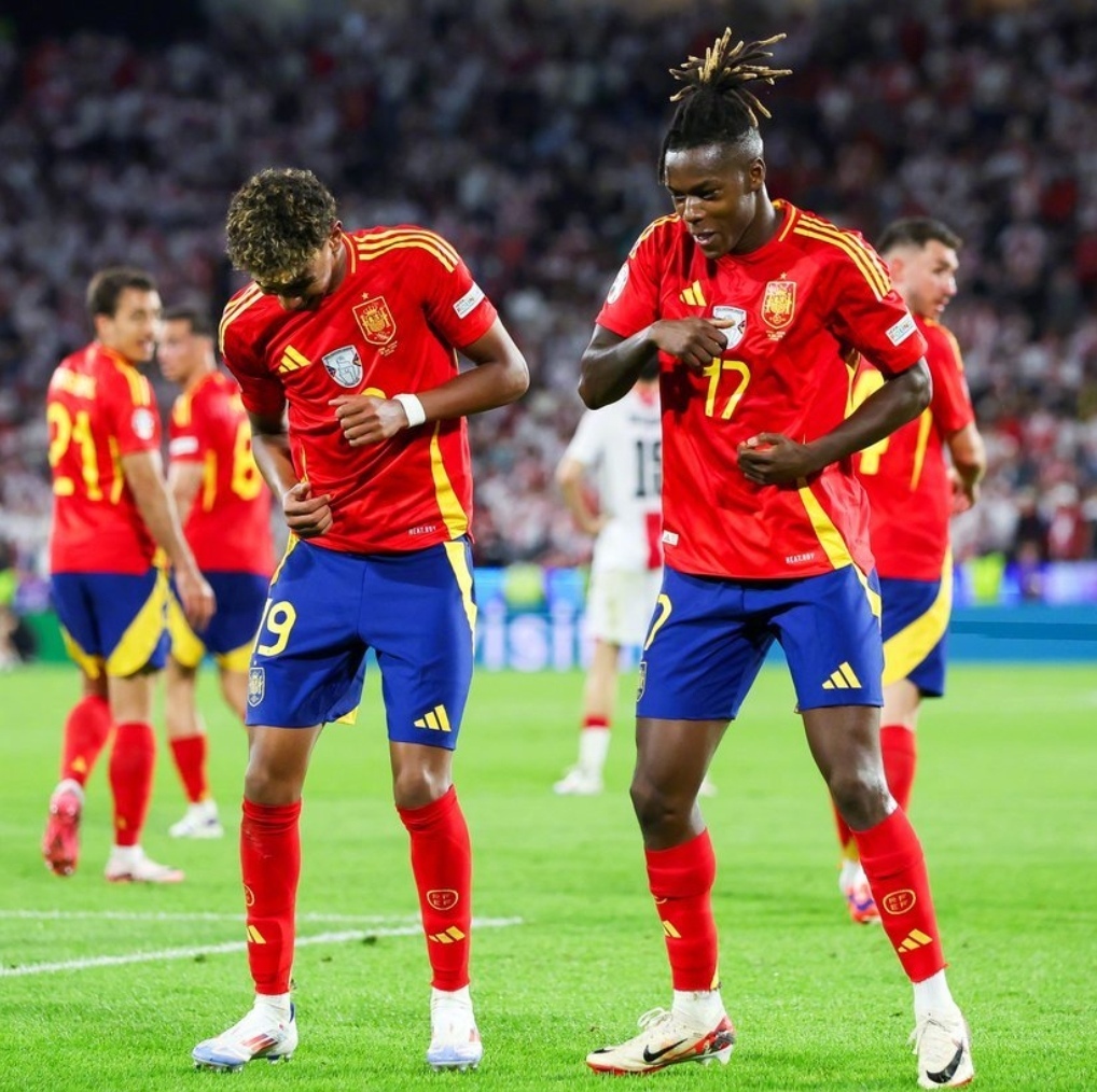 雷火电竞入驻-包含格鲁吉亚队意外淘汰土耳其，欧洲足球赛惊现黑马！的词条