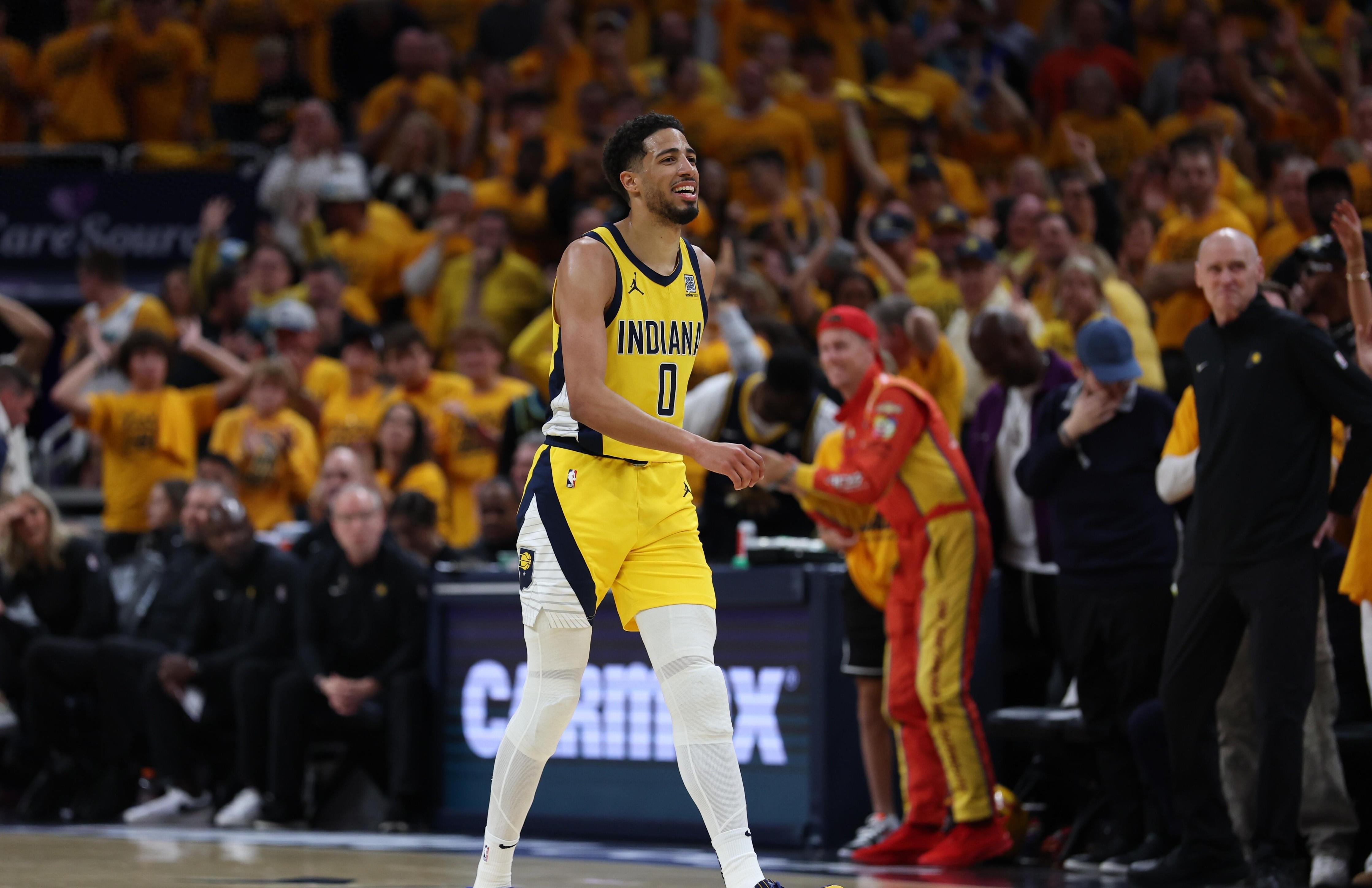 雷火电竞下载-关于步行者球员全力备战，迎接挑战努力训练的信息