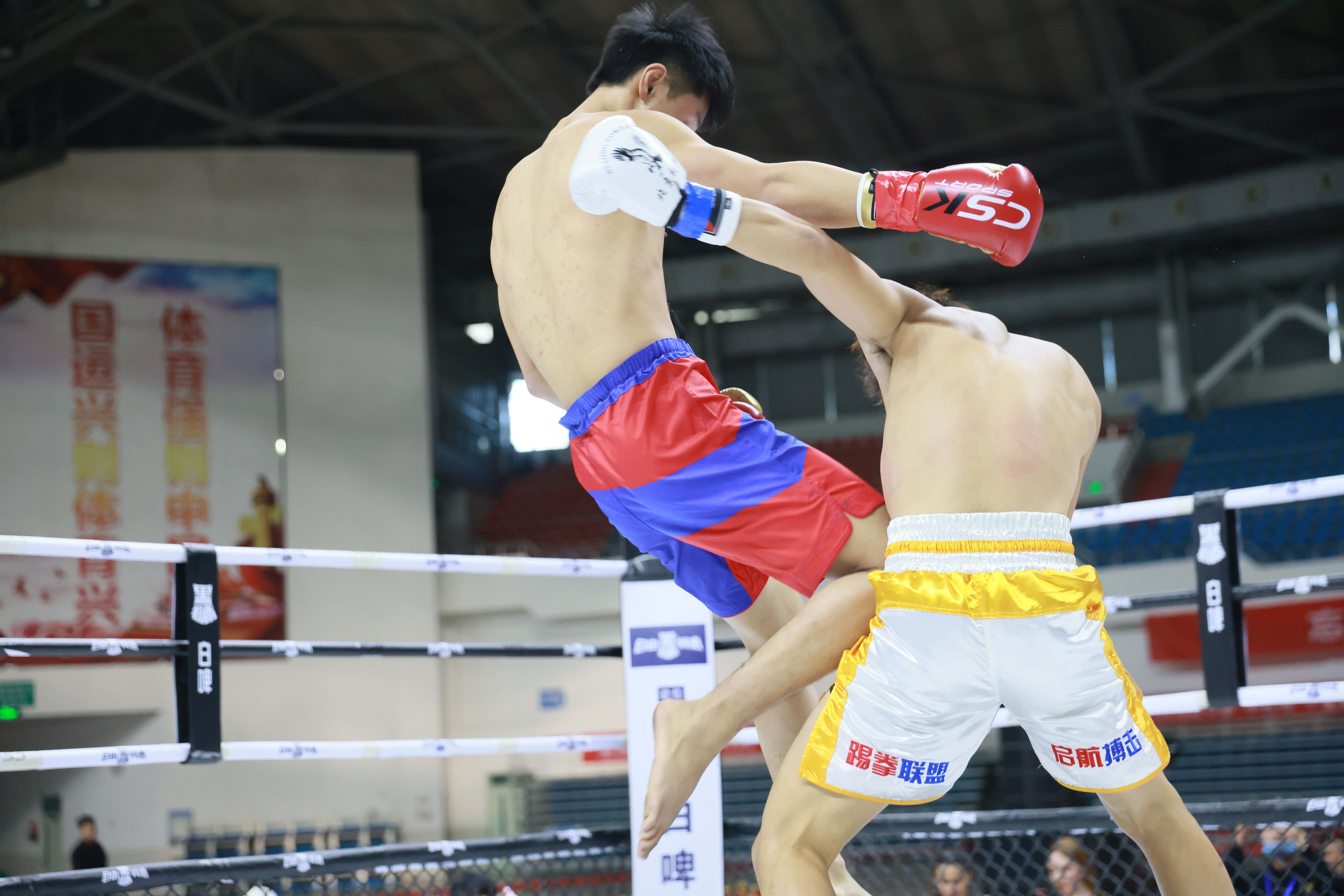 关于热血搏击,奋勇争先的体育壮举即将展开的信息 关于热血搏击,奋勇争先的体育壮举即将展开的信息