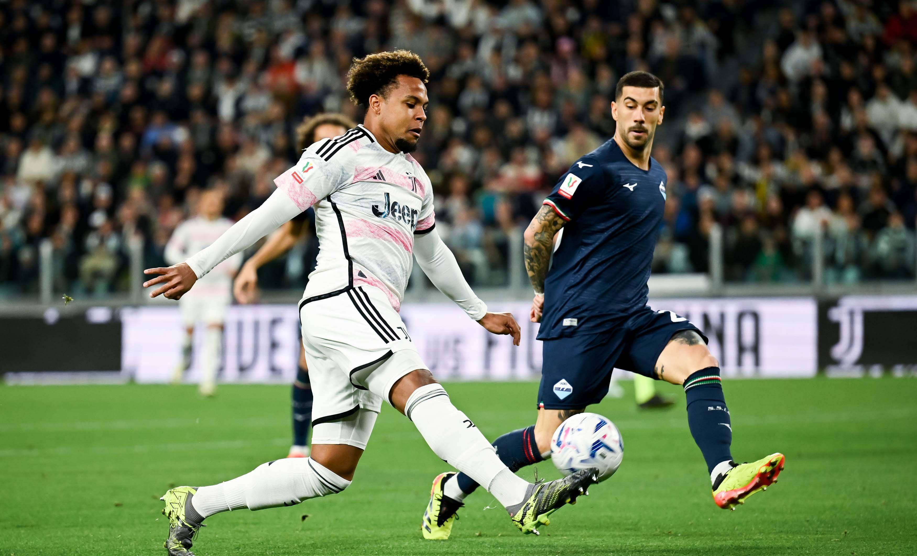 犹文图斯客场完胜对手,继续领跑的简单介绍 犹文图斯客场完胜对手,继续领跑的简单介绍