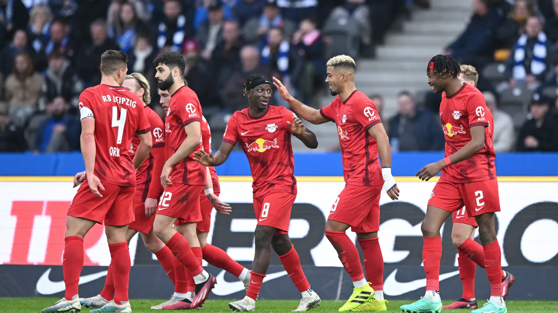 雷火电竞下载-RB莱比锡成功逆转，客场绝杀对手的简单介绍