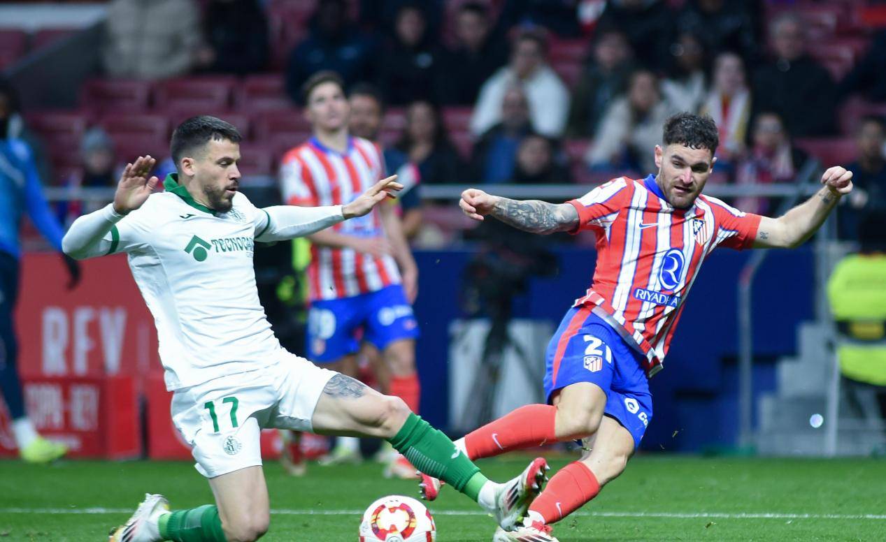 西班牙中场因伤退出接下来的比赛的简单介绍 西班牙中场因伤退出接下来的比赛的简单介绍