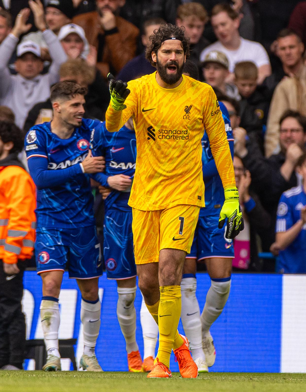 利物浦主场-终战切尔西,轻松晋级 利物浦主场-终战切尔西,轻松晋级