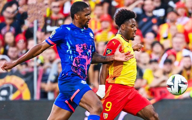 关于朗斯客场激战,夺得关键胜利的信息 关于朗斯客场激战,夺得关键胜利的信息