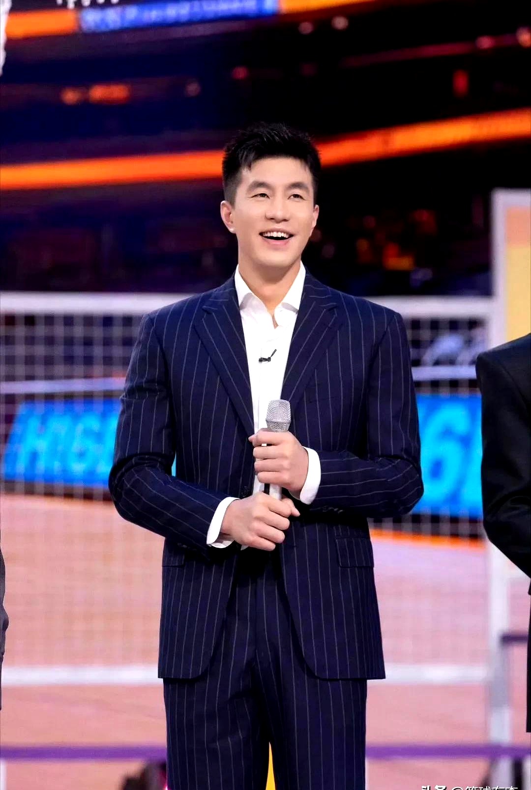 新疆队轻取尼克斯，郭艾伦刷新纪录