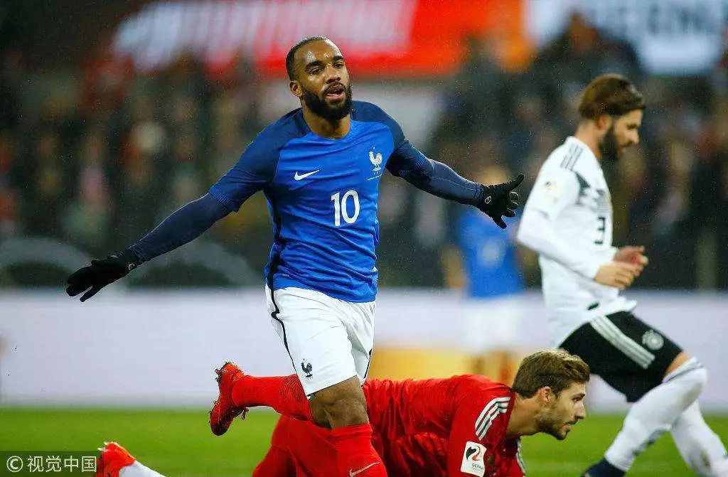 法国队力克泰国队，黄鸭组合高光表现