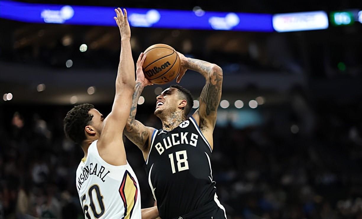 雷火电竞下载-雄鹿险胜上海队，杜兰特状态火热