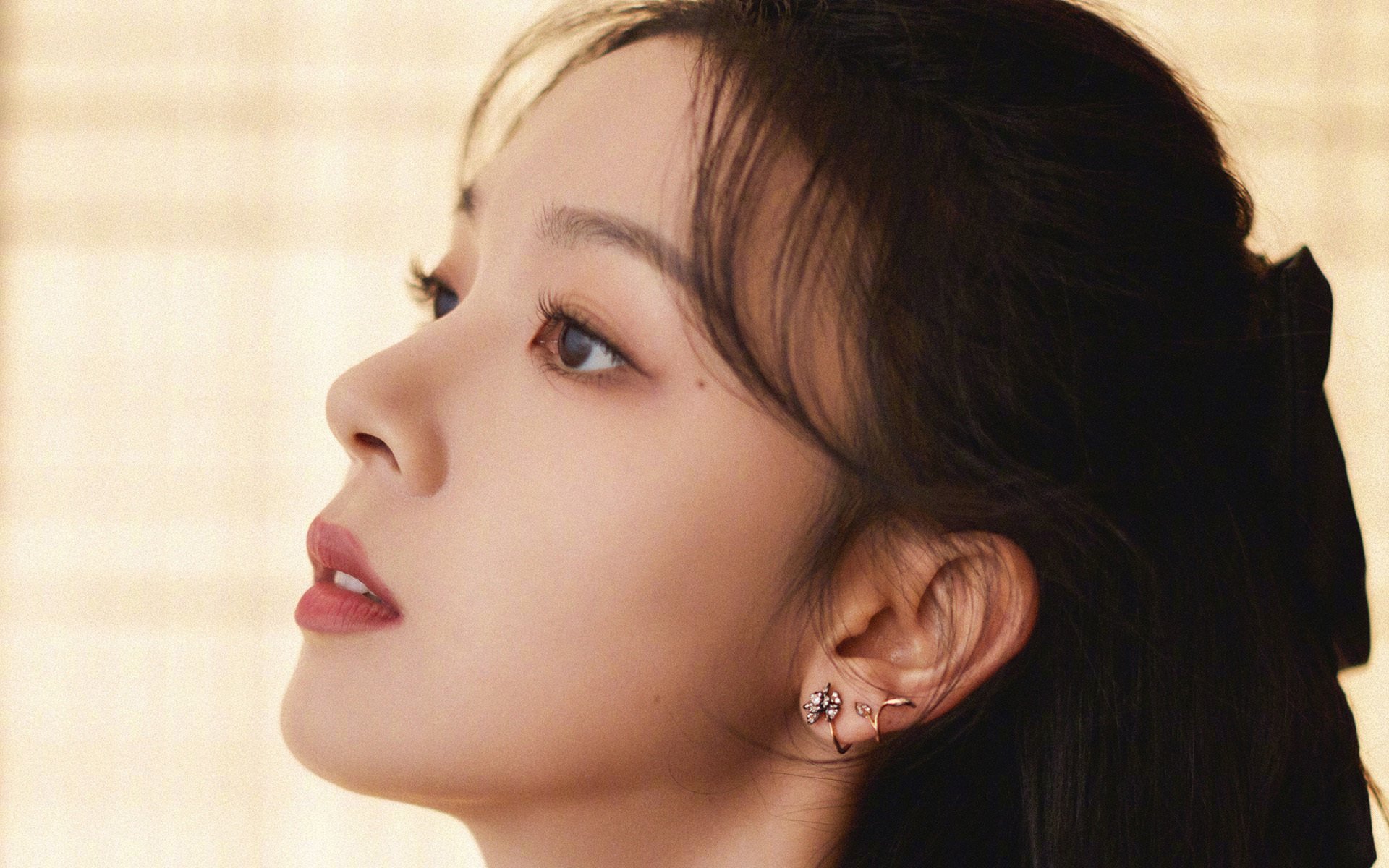 雷火电竞官网-孔德如棋手执子主宰全局，丹麦铁血防守铸就硬仗胜局击退枪手