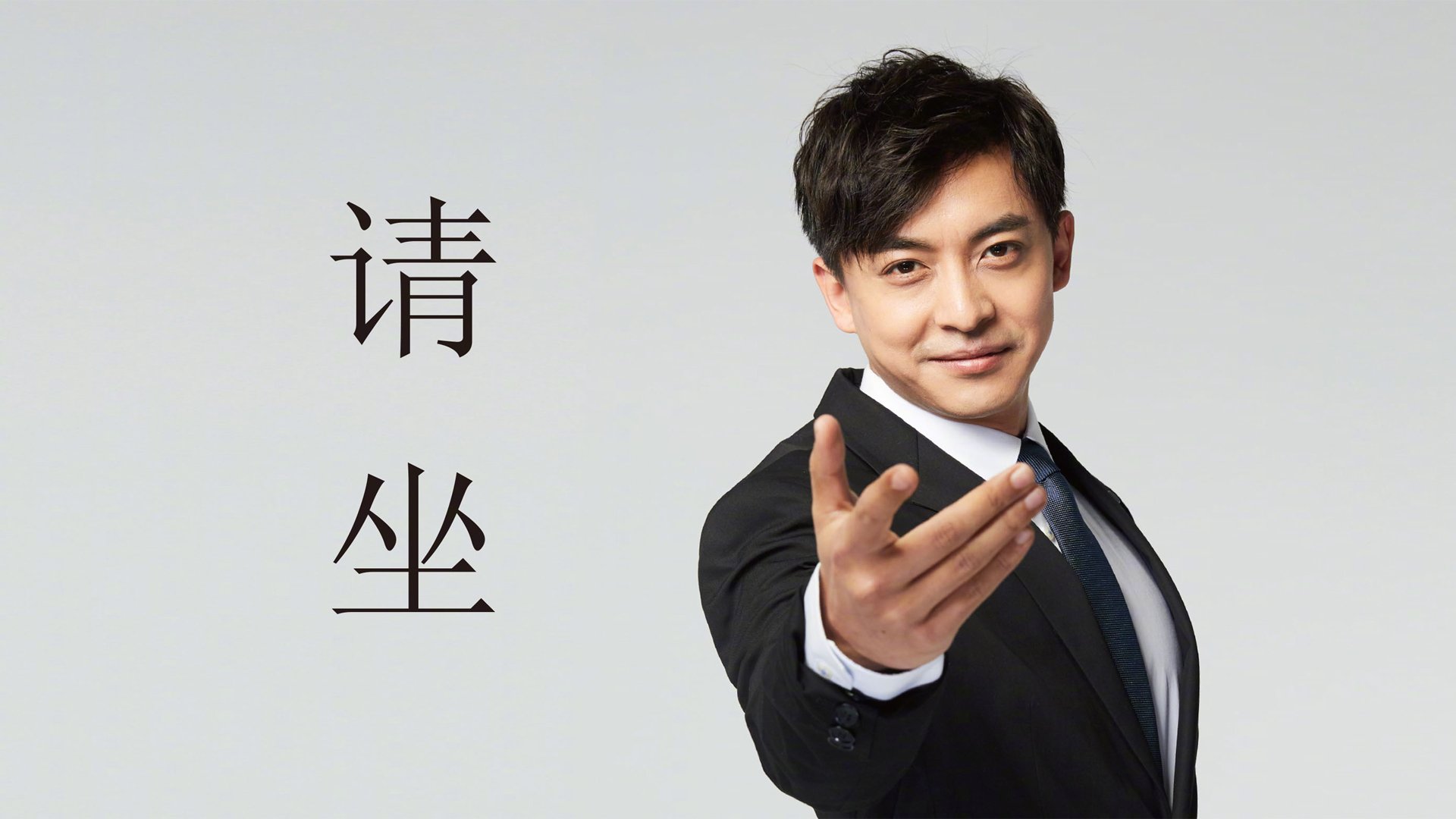 双线逆转，当足球场的孤注一掷，照亮F1街道赛的致命弯角