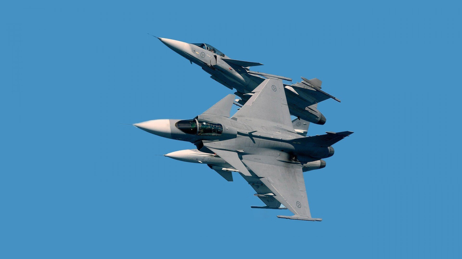 爆冷日！当上海掀翻黄蜂时，德甲正上演史诗级天王山