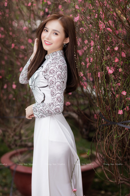 雷火电竞充值-节奏之巅，2026世界杯G组关键战，波兰大破英格兰，德布劳内用掌控书写唯一答案