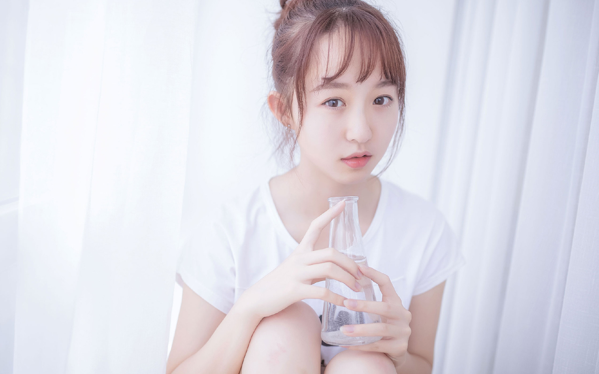 雷火电竞网址-世界杯B组风云变，伊朗铁骑横扫泰国，久保建英一剑封喉定乾坤